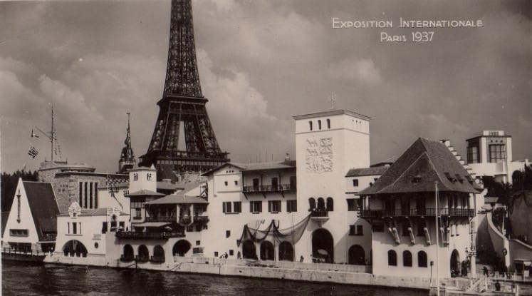 Avec les architectes de 1937, "c'en est fini de rire...". L'or ne sera plus gaspillé.